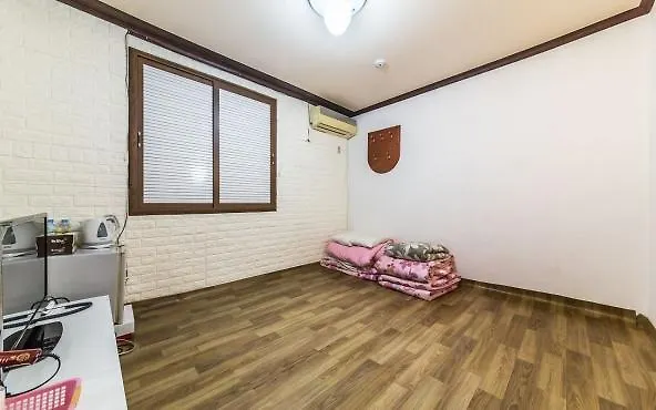 Saipan Motel With Sea View Incheon 2*,